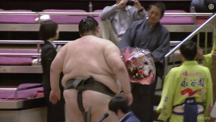 大台300キロにあと一歩…292.6キロの歴代最重量力士・大露羅が引退 好物みかんは1箱“楽勝”酒はいくら飲んでも「汗かくから冷める」