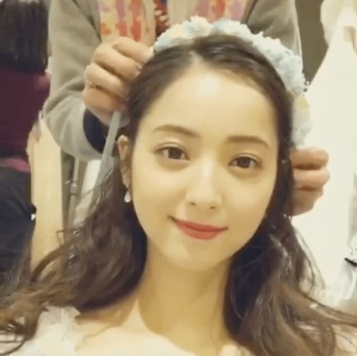 佐々木希のウエディングドレス姿に反響「世界一きれいな花嫁」