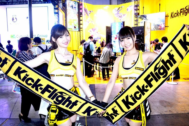 TGS、今年も開幕！CAグループブースには、新作タイトルのコスプレコンパニオンも