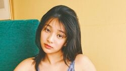 話題の18歳 虹咲カリナの鮮烈な水着姿 前回グラビアが大反響で『FLASH』アンコール掲載