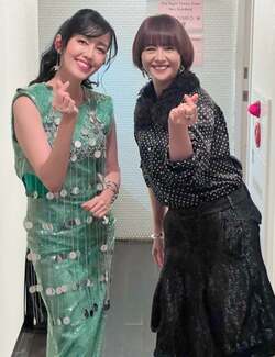  早見優、久しぶりに会えた小泉今日子との2ショットを公開「若々しくて素敵」「嬉しすぎます」の声 