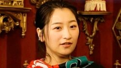 「隣の席のイケメンから」“グラビア界最強ボディ”榎原依那、ゾッとしたバーでの出来事「帰り際の一言が…」