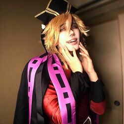 「完成度高すぎ」とファン戦慄！コスプレイヤー・だるま、大反響の「鬼滅の刃」童磨コスの別カット公開