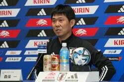 【日本代表】森保一監督、三笘薫が途中離脱した経緯説明。「本人が違和感を感じて検査をしたら…」