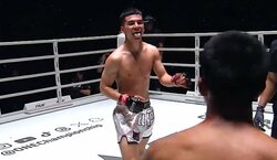 「ヤバすぎないか…」戦慄TKOにドン引き 殴るたび半笑い＆ベロ出し挑発も…異彩を放つ20歳の新鋭に驚きの声