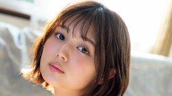 北野瑠華、デジタル写真集からボディラインを見せつける厳選カット 『FLASH』登場