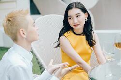 コミュ力爆発の美人モデル・なな、年上女性の魅力で初回から男子たちを虜に『オオカミちゃんとオオカミくん』第1話