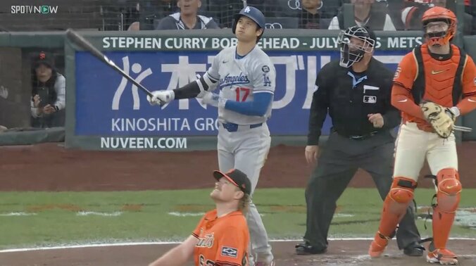 【映像】大谷、“軽く振って”場外まで飛ばす衝撃ホームラン