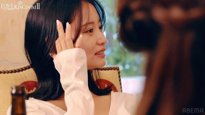 【写真・画像】「私たちだけの秘密」世界43国でモテまくりの美女、横浜流星似の俳優をムーディすぎる密室にお誘い　4枚目