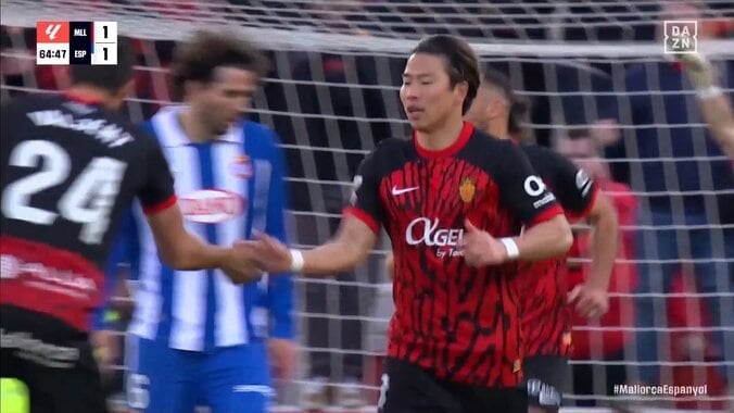 【映像】浅野拓磨、超加速ダイビングヘッド弾炸裂の瞬間