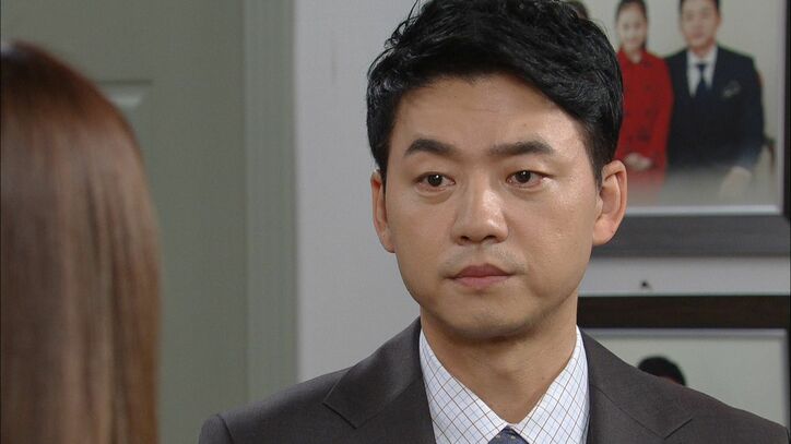 引き裂かれたあの日から8年…再会した4人の男女が織りなすドロドロ愛憎劇『漆黒の四重奏<カルテット>』