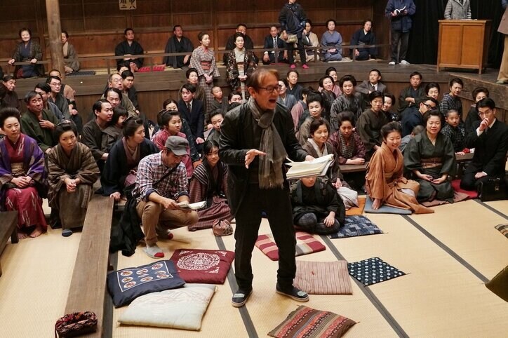 周防正行監督が成田凌を主演に抜擢した理由とは？　映画『カツベン！』現場レポート