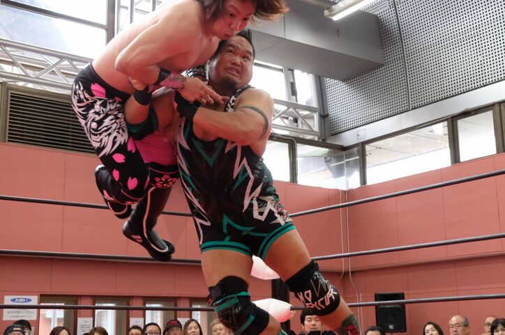 海外遠征から一時帰国、インディーマットで入江茂弘が吹かせた“世界の風”