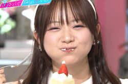 森香澄、口を大きく開いてケーキを頬張りクリームを少しだけ溢れさせ…あざとすぎる食べ方に山里亮太「あなたすごいわ！」鈴木愛理も「中から外に出すタイプ」大絶賛