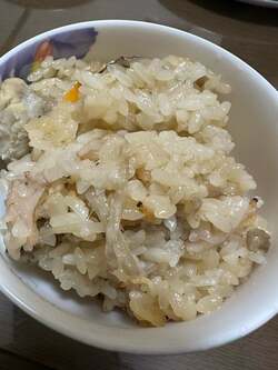  安藤なつ、実家で堪能した1番好きな母親の料理を公開「明けましておめでとうございます」 