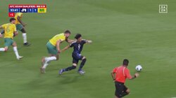 なにすんだよ！三笘薫に“カード上等”の強烈ラグビータックル炸裂「レッドでいい」あからさますぎるタックルに元日本代表「もらいにいきましたよね」