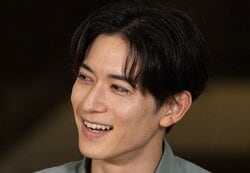 "イケメンすぎる元JR職員"33歳経営者、モテ美女への恋のアプローチ方法に菊池風磨がツッコミ連発「ちょっと落ち着け」