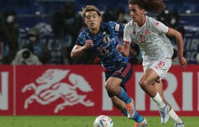 「愚問です」と反応の本田圭佑、堂安律はなんと返した？ その回答に本田はサムズアップの絵文字