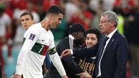 ポルトガル代表監督、契約途中で辞任…ロナウドとの関係悪化も影響か