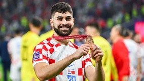 クロアチア、W杯3位！20歳で覚醒のグヴァルディオルは漁師の父に捧げる