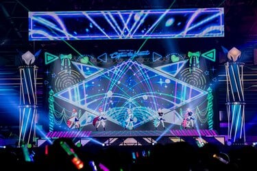 赤井はあとがサプライズ出演！「hololive 5th fes. Capture the Moment