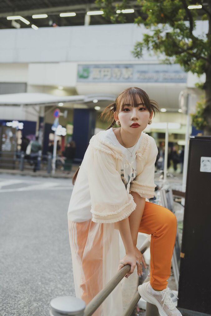 “令和の歌まねヒロイン”よよよちゃん、1stフォトブック『#よよよちゃんといっしょ』が8月8日発売 3枚目