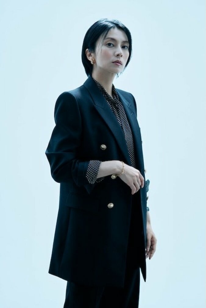 記事が出るまで、あと72時間。スキャンダルの水面下で巻き起こる事務所VS週刊誌の熾烈な争い…柴咲コウ主演ドラマ『スキャンダルイブ』TIFFシリーズ公式出品決定  5枚目