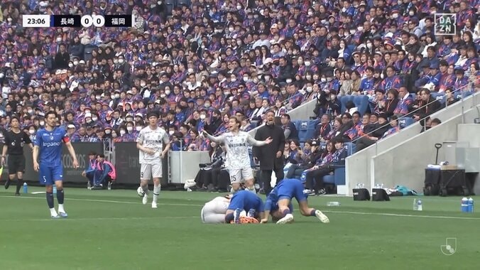 【映像】ほぼ垂直落下で脳天打ち付けの危険シーン