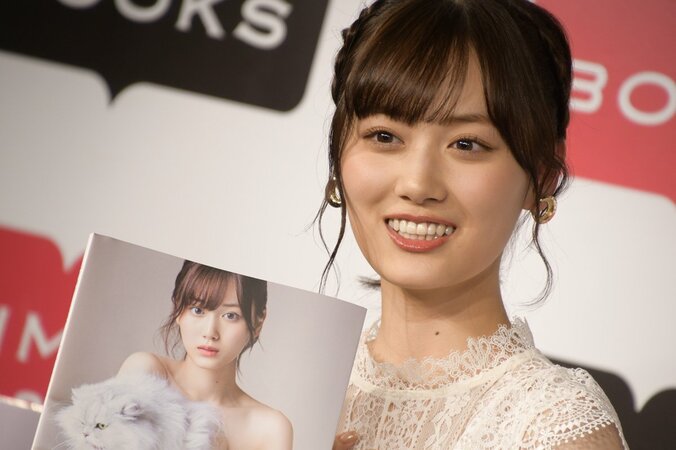 乃木坂46山下美月「全身鏡の前で服を脱いで…」初写真集に臨む際の美のこだわり明かす 5枚目