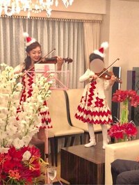 神田うの『バイオリン演奏 ラブラブ』