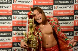 一度見れば誰もが魅了される！新世代レスラー、黒潮“イケメン”二郎に古参プロレスファンも夢中