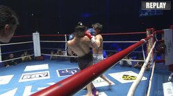 見たことないバックブローで衝撃KO