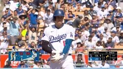 大谷翔平、前人未到の盗塁連発でドジャー・スタジアム総立ち！ 「試合に勝ったような」“異例”熱狂にSNSも沸騰