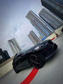  川崎麻世、愛車の写真を公開「天気が良かったので洗車をして」 