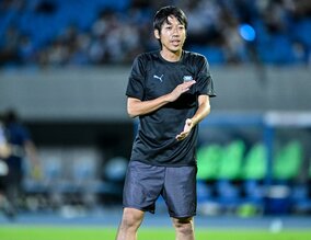 「日本がどこまで我慢できるか」中村憲剛がカタールW杯を熱弁！「ドイツ、スペインっていう名前が強すぎて」と松井大輔とのyoutube対談で率直な感想