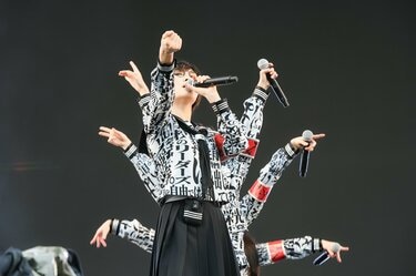 新しい学校のリーダーズ、メトロック出演後の最速インタビュー「いまは
