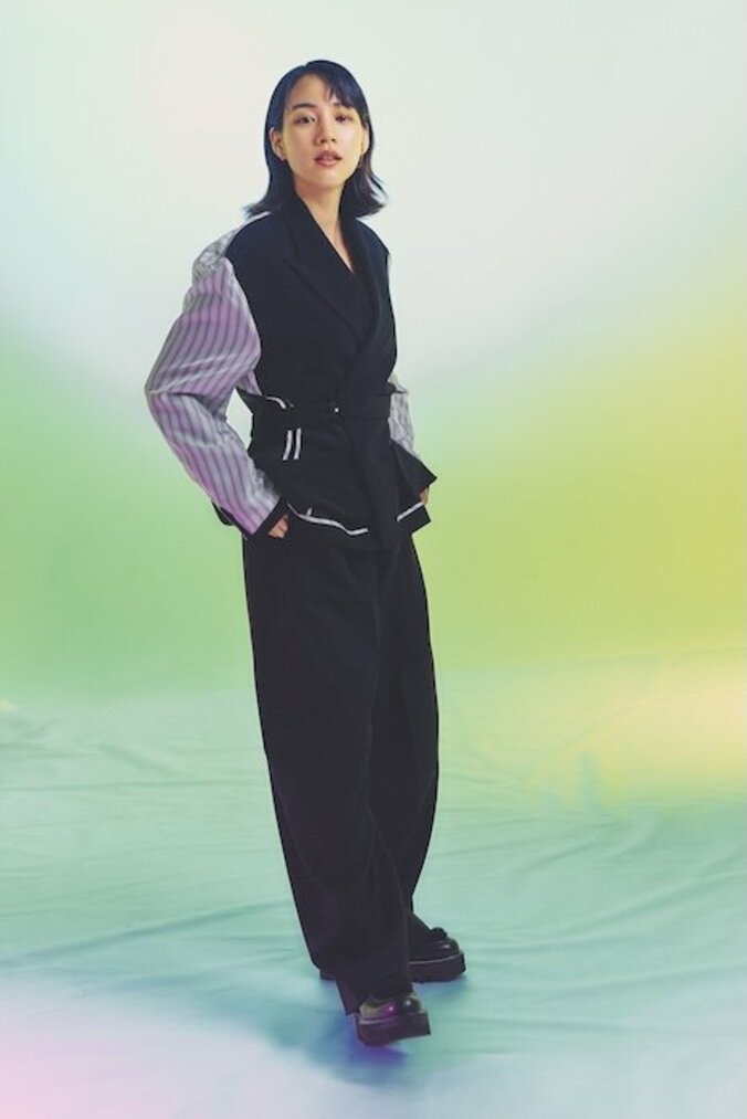 【写真・画像】「こんな不幸な役はやったことがない」のん、将棋ドラマで魅せる演技の深化『MISS KING / ミス・キング』インタビュー　2枚目