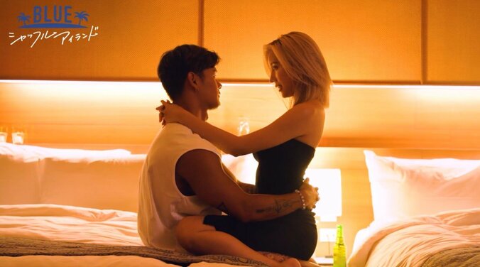 ベッドで馬乗りになってキス 女王様系セクシー美女のアタックに「妖艶」「エロい！」と興奮の声『シャッフルアイランド Season3』#6 5枚目