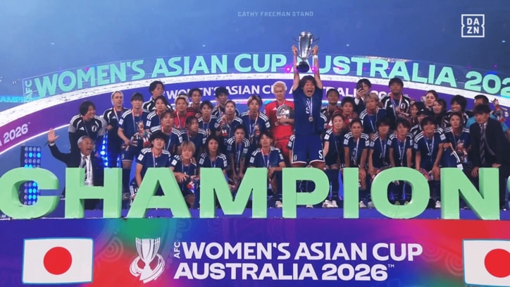 手を上げちゃう佐々木委員長