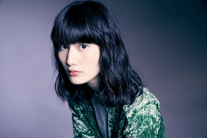 橋本愛×成田凌インタビュー 『ここは退屈迎えに来て』は “観たら無傷じゃ帰れない映画”