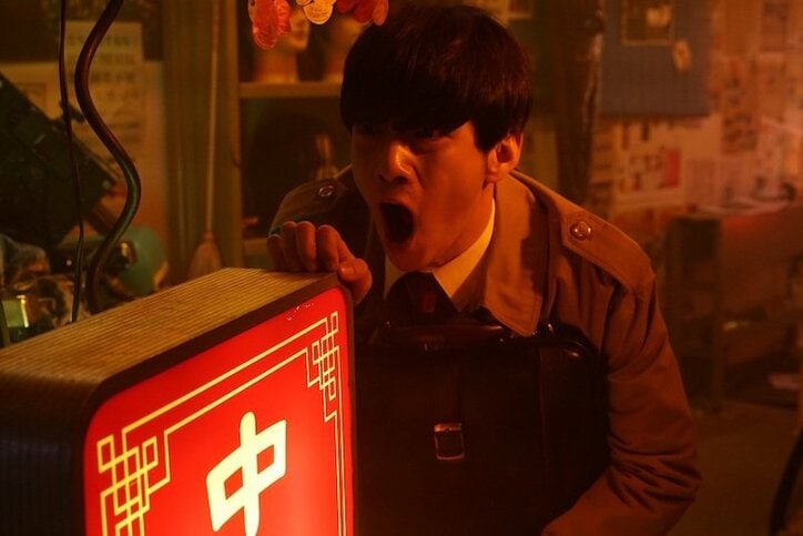 映画『音量を上げろタコ！』千葉雄大、コメディセンス爆発のカット初解禁