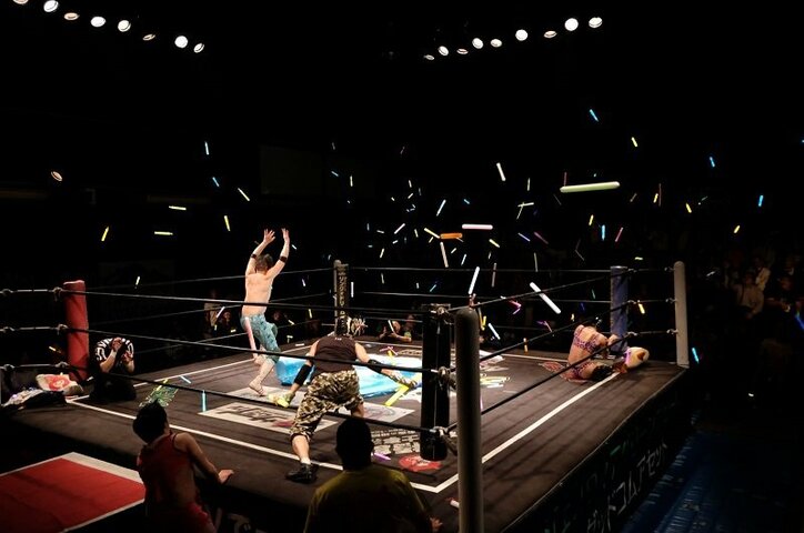 プロレスから離れられない者たちの闘い　熱狂！どインディーの祭典「ALL DOIN」