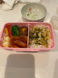 山根良顕（アンガールズ）『今日のお弁当！なんだかいい感じ！』