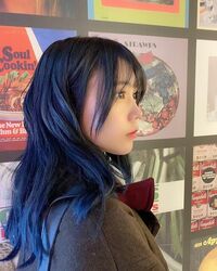 川後陽菜、ブルーのロングヘアにイメチェン 「100兆倍可愛い」「好き好き好き！」ファン興奮