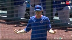 カブス指揮官、“三振ゲッツー”に猛抗議で退場！ 今永先発も“チャレンジできず”まさか…両手上げ球審へ怒り爆発