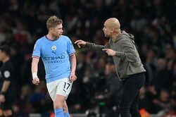 デ・ブライネの「黙れ！」発言に…ペップ「大好きだよ。僕らはお互いに叫び合うんだ」