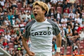 フライブルクMF堂安律がブンデス開幕節ベストイレブンに選出！　勝利を確定させる豪快な一撃が脚光