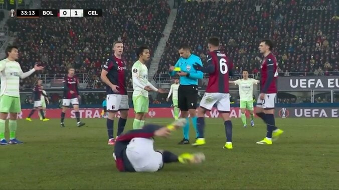 「何してんの」日本代表MF、キャリア初の退場処分…「先にちょっかい出したのは相手」「リスク管理が甘い」ファンの意見様々 4枚目