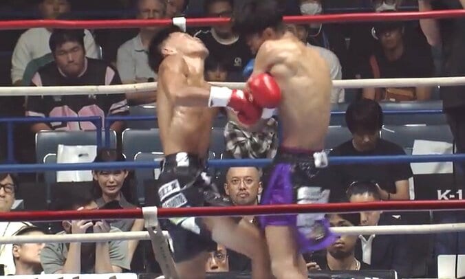 「何だそのパンチ」「すげー軌道」首が“ぐにゃり”衝撃KO 一撃カウンターに魔裟斗「ドンピシャで入った」 4枚目
