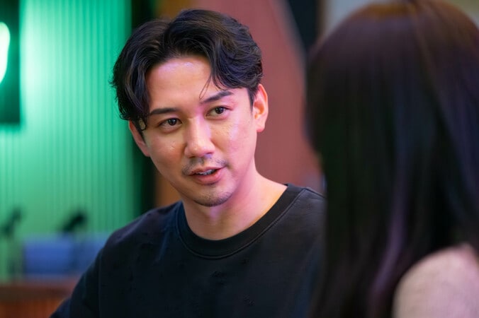 【写真・画像】「タトゥーで困ったことない」年収3000万円の高卒叩き上げ経営者が断言「施設貸し切ったらいい」　1枚目